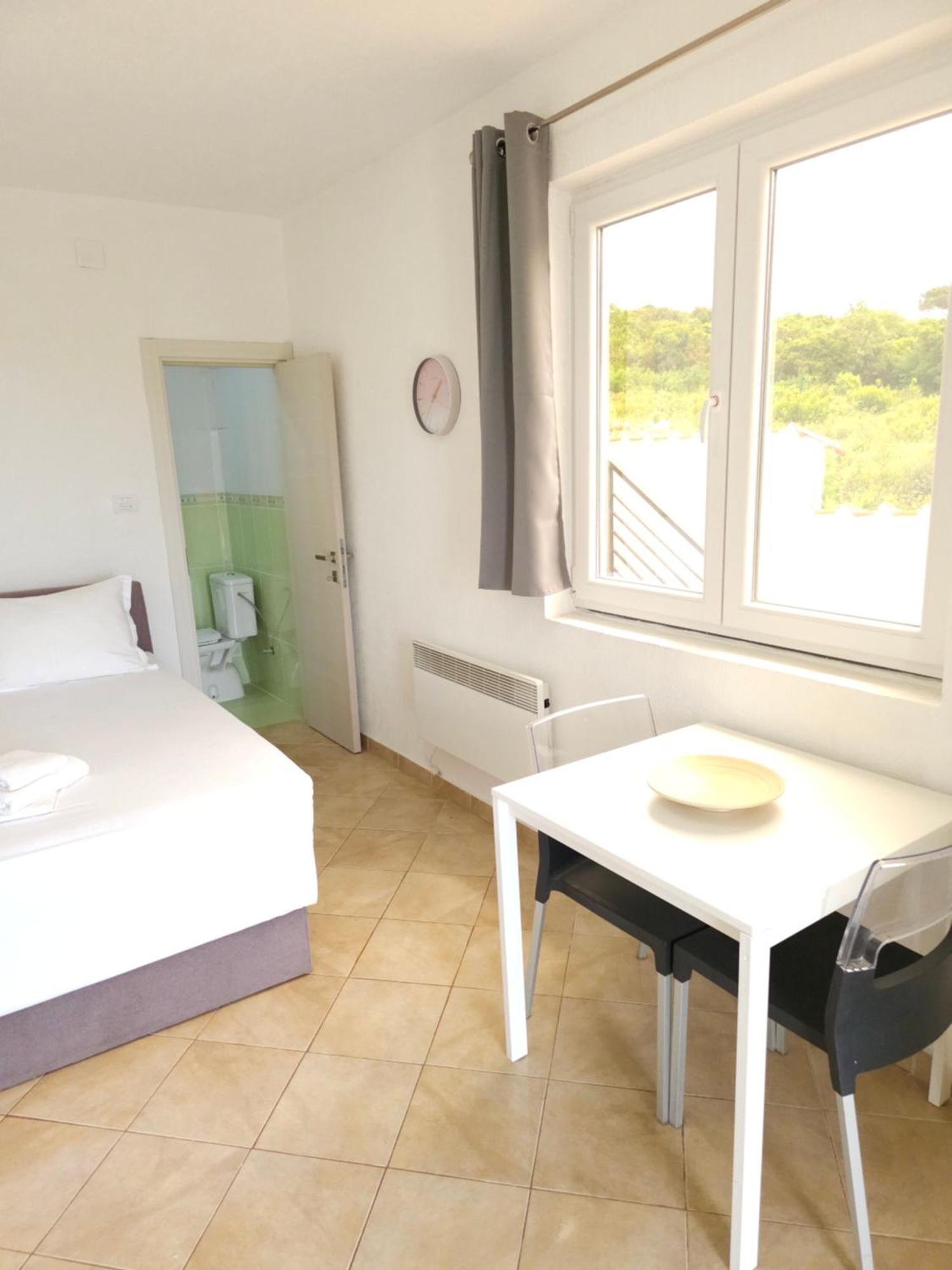 Talija Apartments Krimovica *